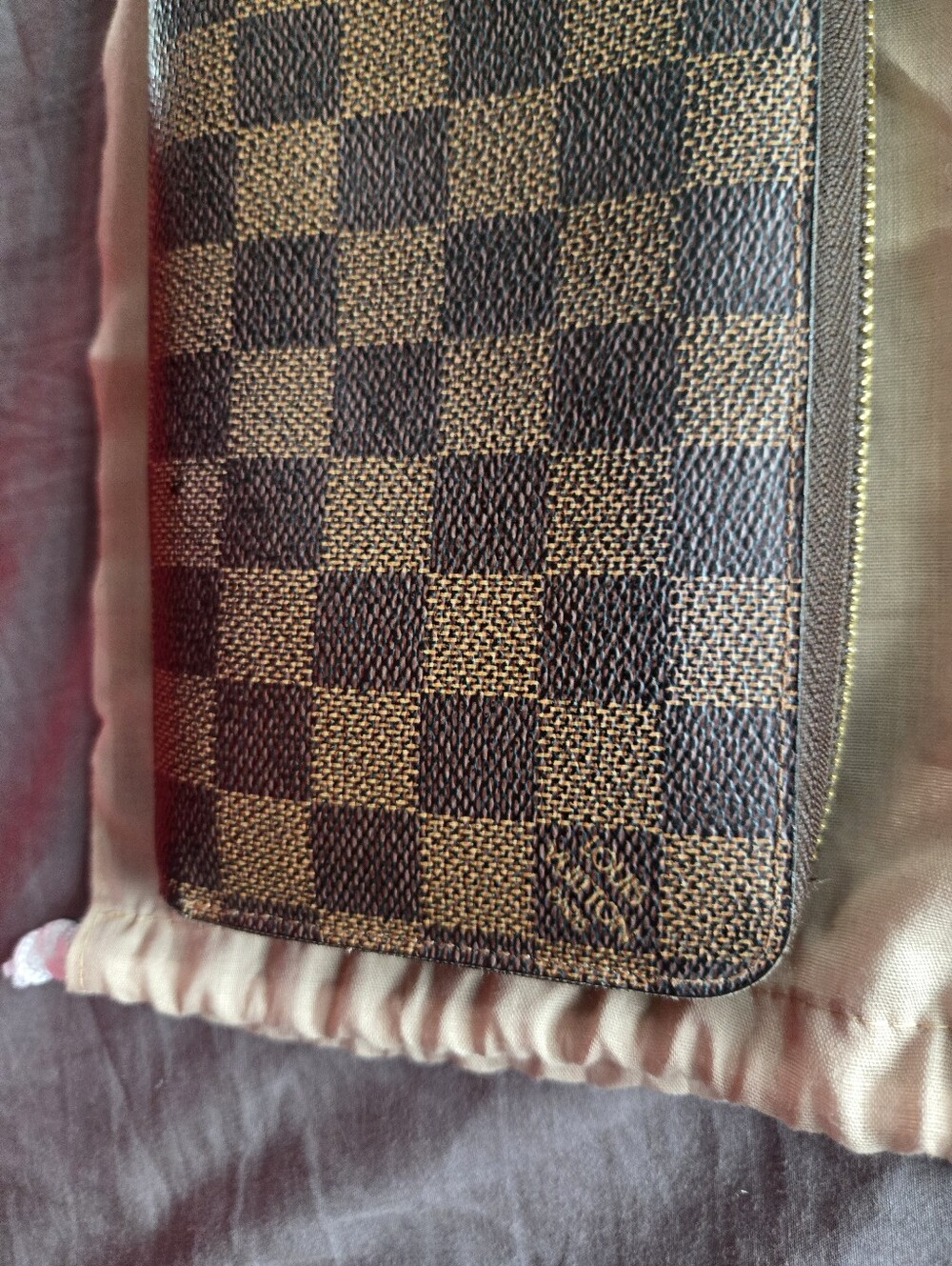 Louis Vuitton Wallet - Picture 4 of 13